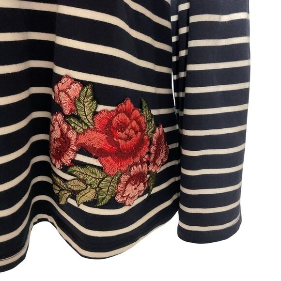 Black & White Striped Floral Embroidered Top XL - Picture 5 of 13